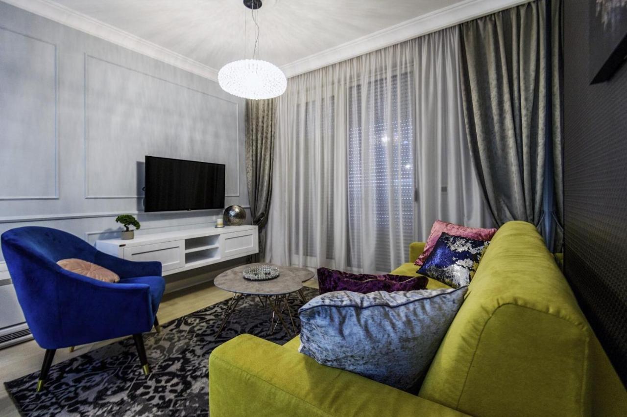 Divine Luxury Apartment Purple Zara Esterno foto
