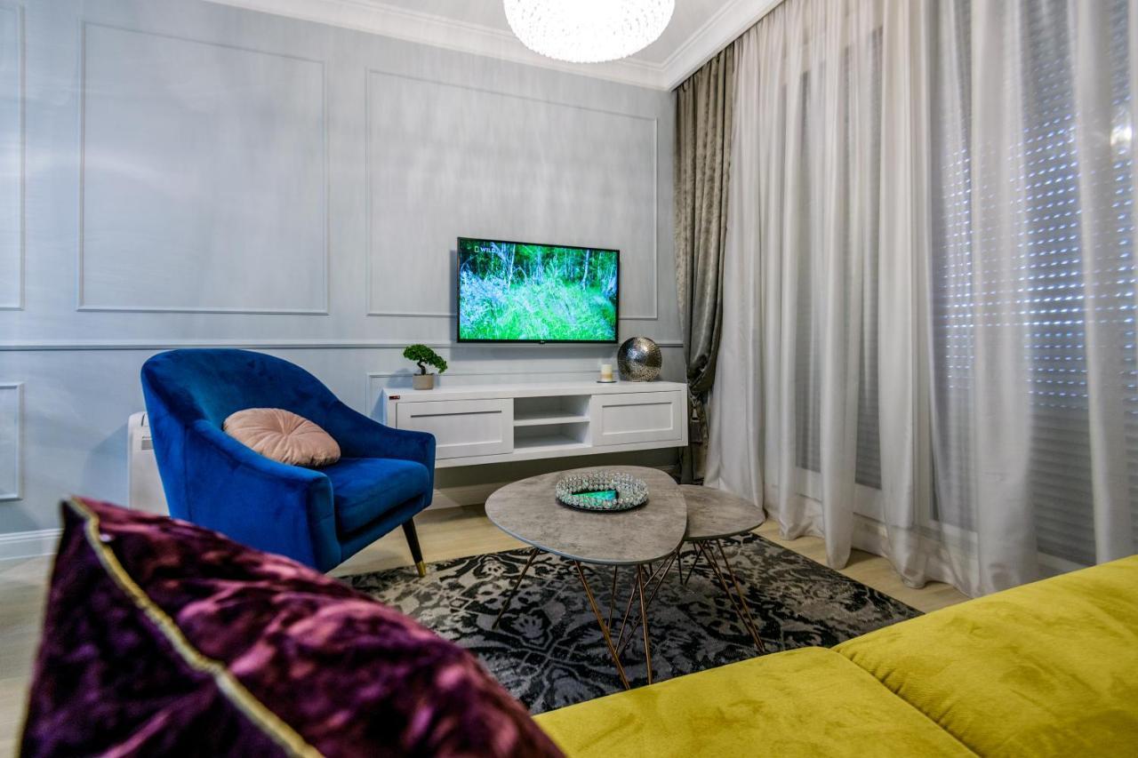 Divine Luxury Apartment Purple Zara Esterno foto